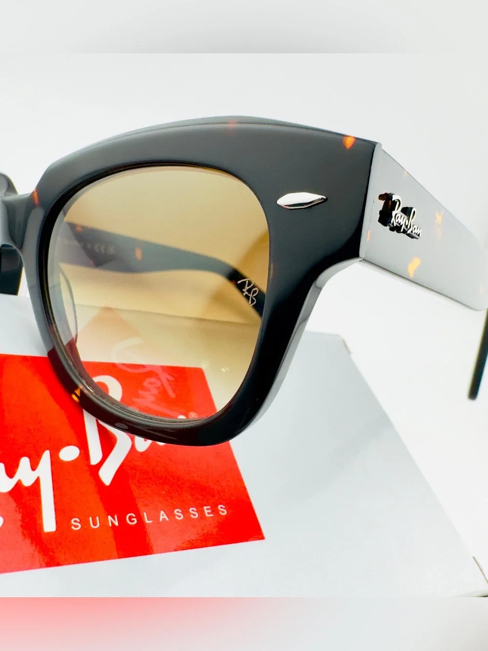 Ray-Ban State Street Women’s Sunglasses RB2186 Polished Havana Frame Brown Lens